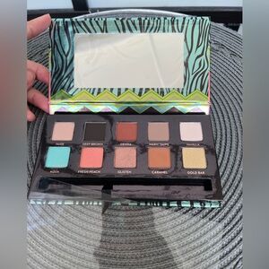 Anastasia Beverly Hills Maya Mia Eyeshadow Palette Colorful Limited Edition